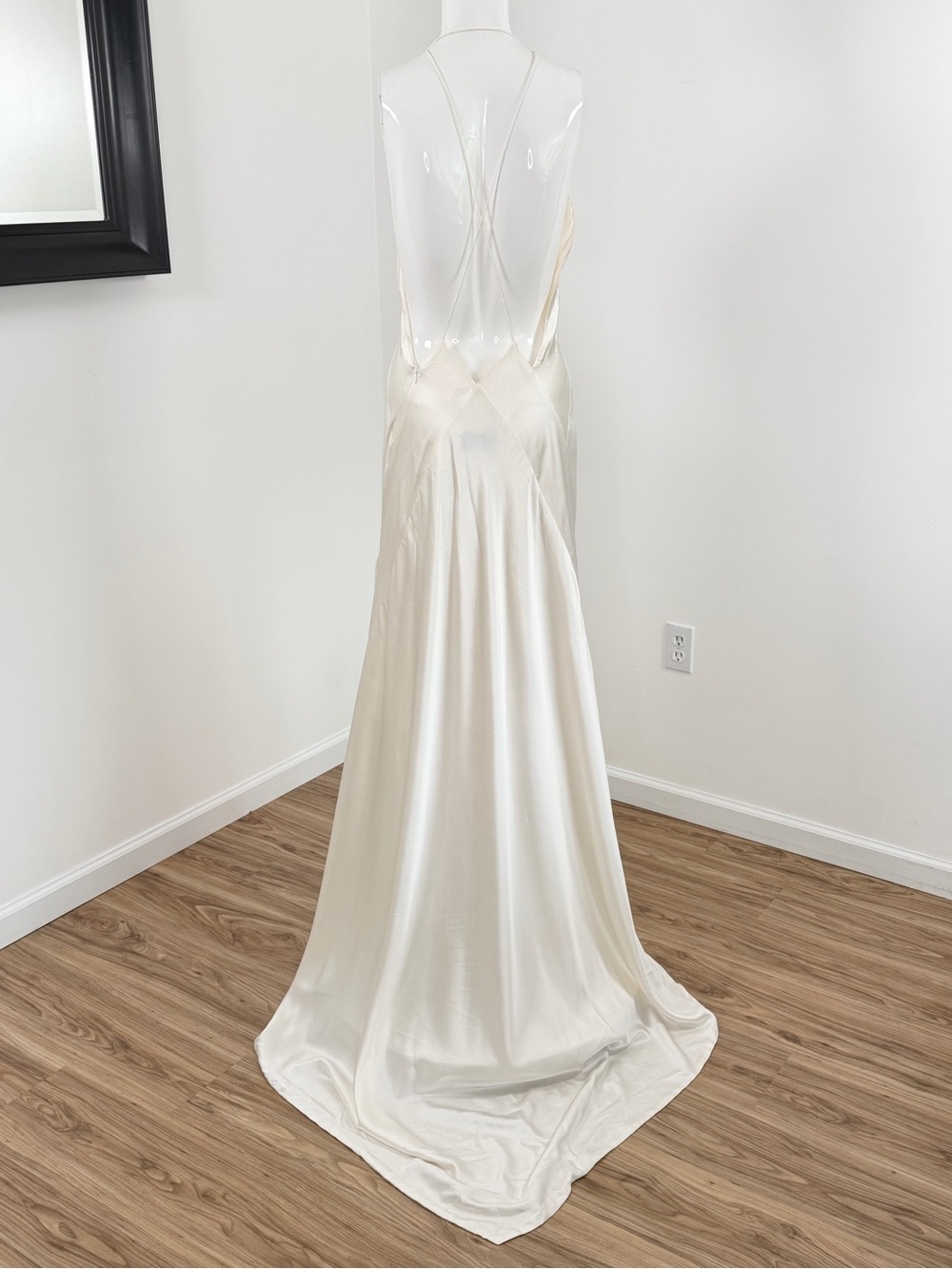 Michael Lo Sordo Alexandra Ivory Silk-Satin Gown Size Us 10 — image 7 of 8
